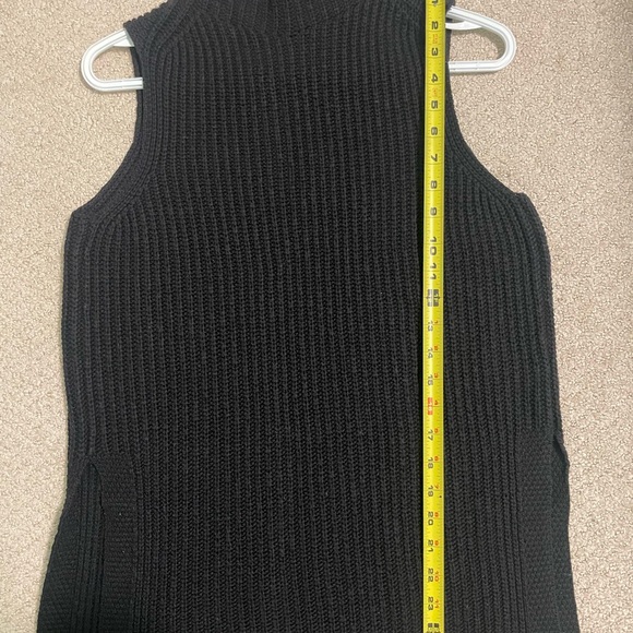 Alfred Sung sweater vest - Picture 5 of 5